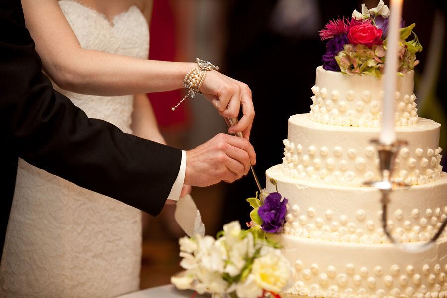 best cake cutting songs ideas 